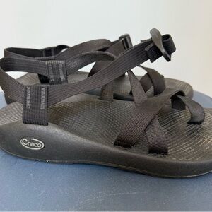 Chaco Black Sandals with Vibram Sole
Almost NEW